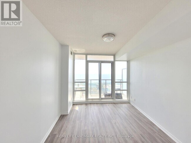 Building Photo - 604-2240-2240 Lake Shore Blvd W