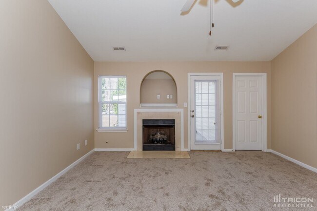 Building Photo - 7827 Bronze Pike Dr