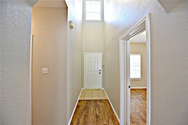 Foto del edificio - 9207 Brandts Wood St