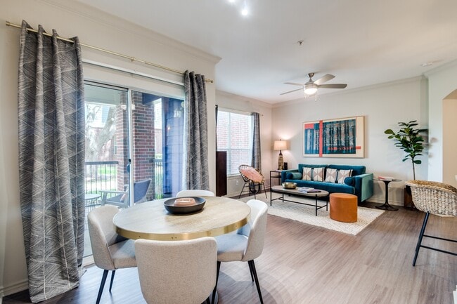 Foto del interior - Aventura on Briar Forest