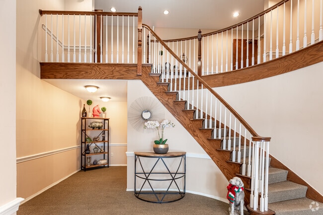 Lobby - 25 Stanley St