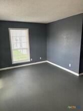 Building Photo - 808 Stetson Ave