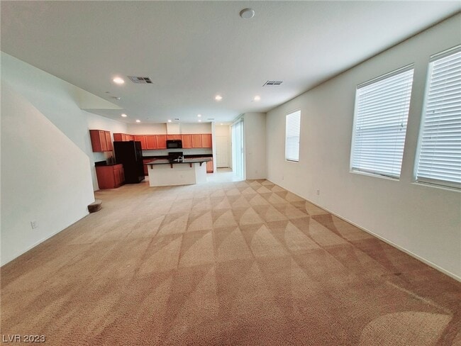 Building Photo - 3061 Camino Rico Ave