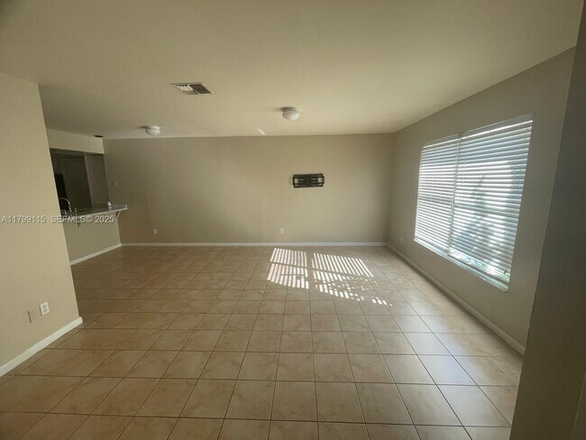 Foto del edificio - 1104 SE 24th Ave