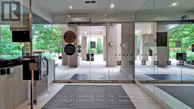 Photo du bâtiment - 35 Empress Ave