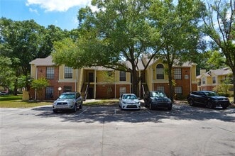 Building Photo - 8625 Mallard Reserve Dr