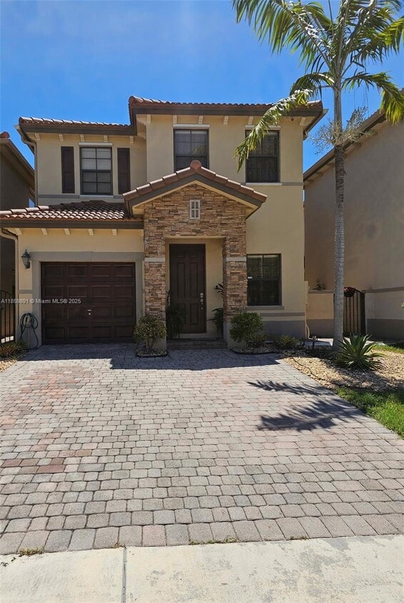 Foto principal - 22812 SW 88th Pl