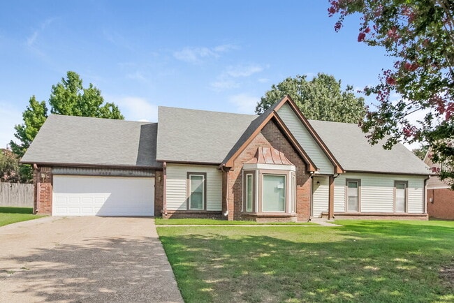 Building Photo - 7452 Keynon Cove