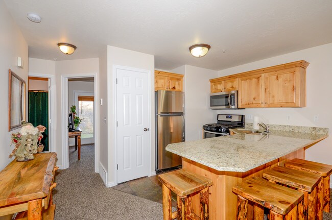 Building Photo - 3612 N Huntsman Path