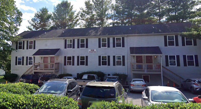 Primary Photo - 208 Wharton St