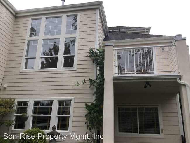Foto del edificio - 3 br, 3 bath House - 3317 Sussex Dr