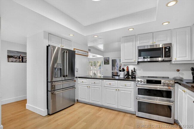 Foto del edificio - 372 Deer Creek Wildwood Ln E