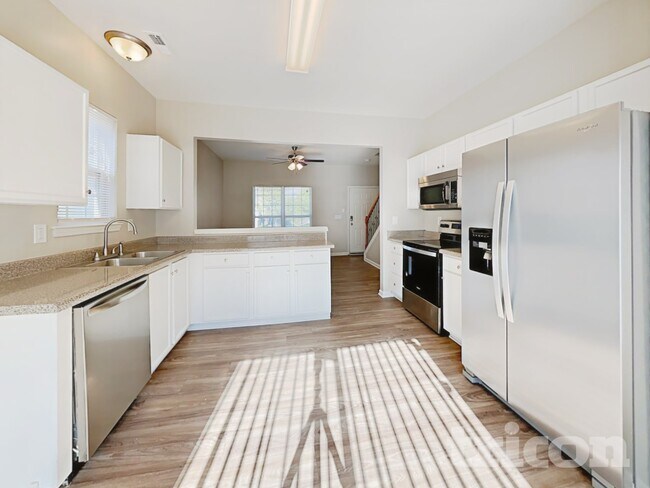 Foto del edificio - 1211 Joannas Ct