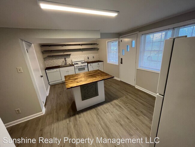 Building Photo - 4 br, 2 bath House - 353 Faucette Mill Rd