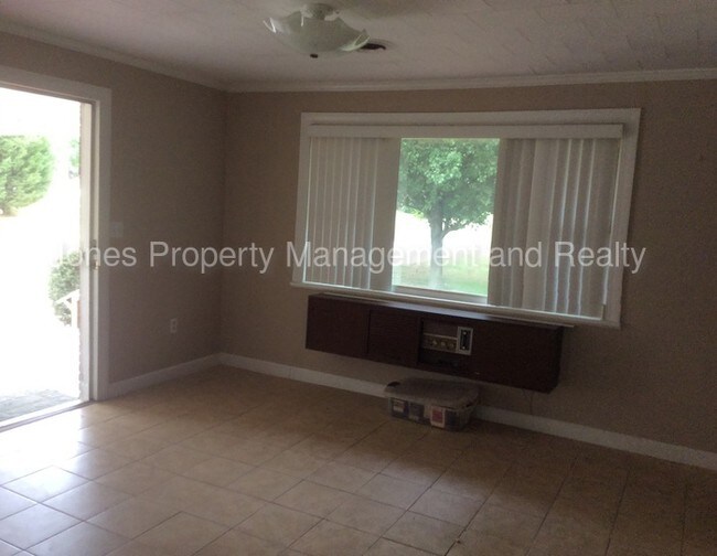 Building Photo - 155 Winterlocken Rd