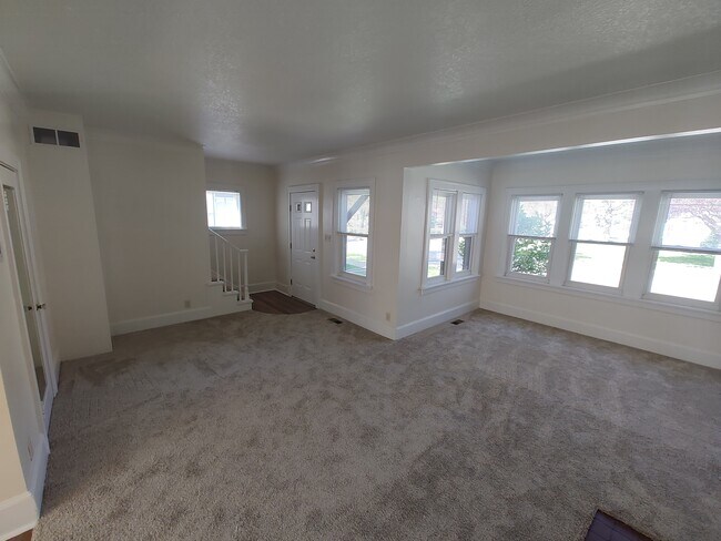 Foto del edificio - 712 4th St NW