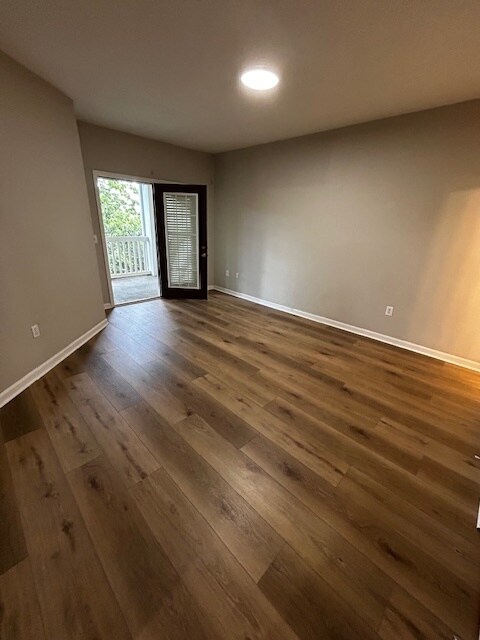Foto del edificio - 7545 Mansion Cir