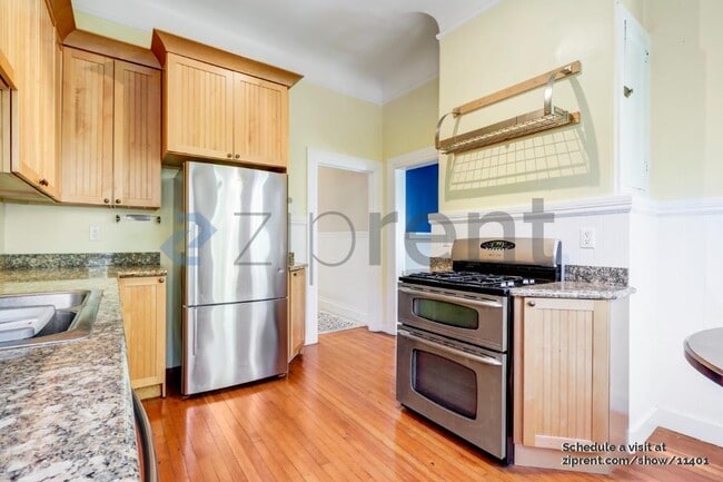 Building Photo - 116 Belvedere St