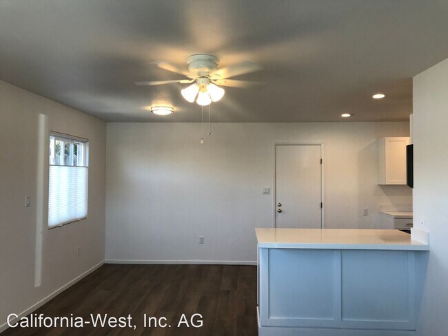 Building Photo - 1 br, 1 bath House - 304 1/2 N. Alpine St.