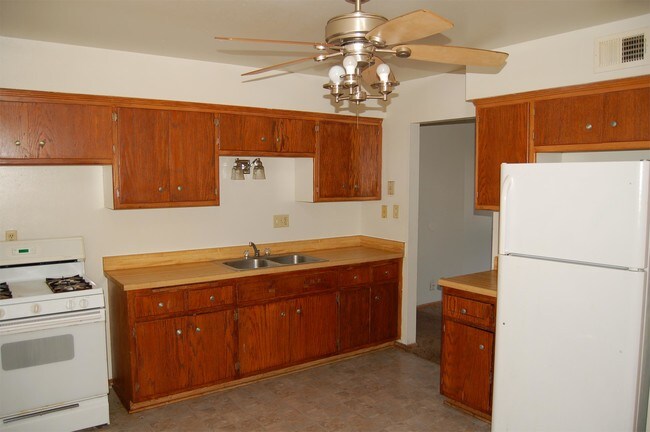 Foto del edificio - 8525 W Mill Rd