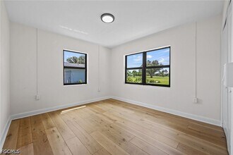 Building Photo - 1442 Olmeda Way