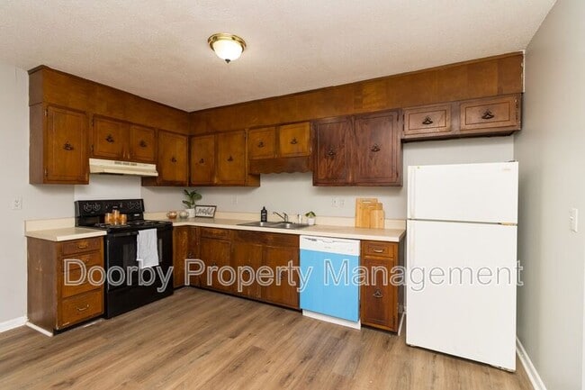 Foto del edificio - 5033 Cameron Ln