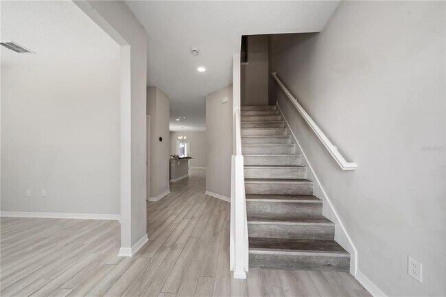 Building Photo - 15823 Tollington Alley