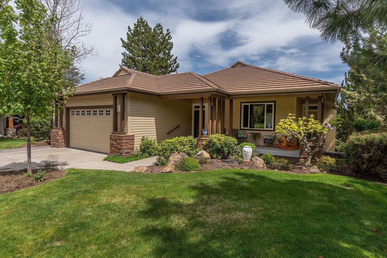 Foto principal - River's Edge Golf Course, Upscale Unit on ...