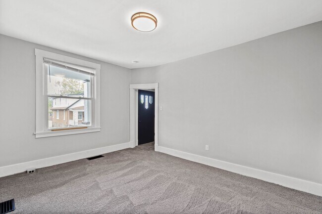 Foto del edificio - Stunning 2 bedroom home in Homestead available August 1!