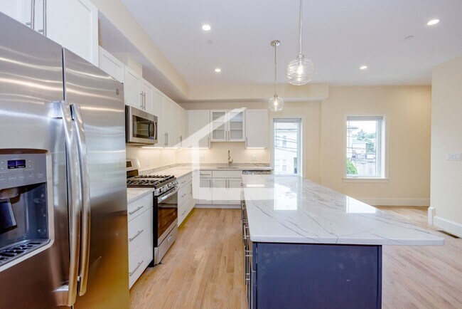Photo - Brand New 3,500 Sq. Ft. Luxury Townhouse in Oak Square w Built In Garage! 1st & Security Only, La...