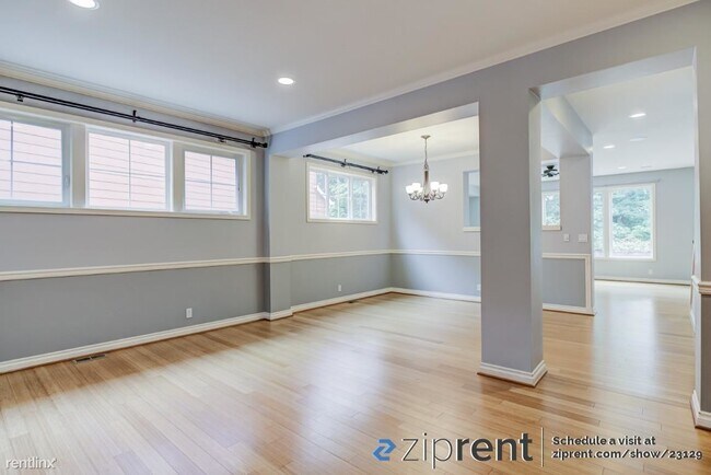 Foto del edificio - 4 br, 3.5 bath House - 6794 195th Place No...