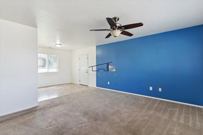 Building Photo - 772 N 800 W
