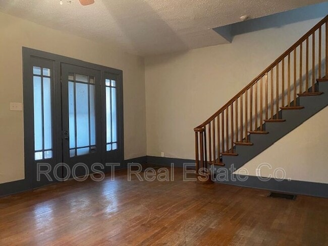 Foto del edificio - 105 Rockwood Ave