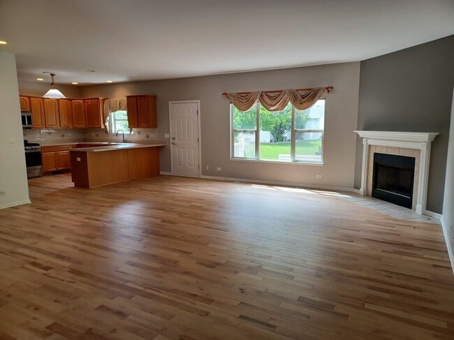 Building Photo - 24463 Tufton St