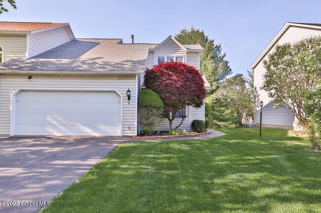 Foto del edificio - 8 Ashwood Ct