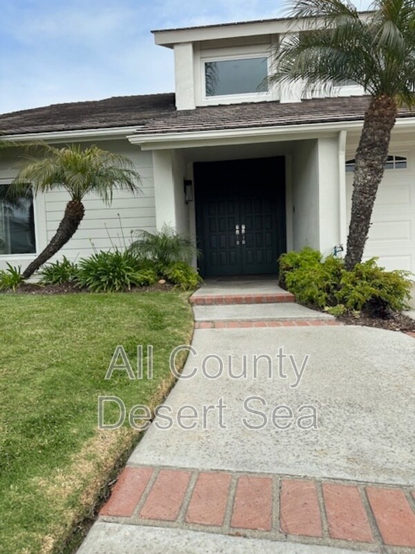 Building Photo - 17962 Wellbank Ln