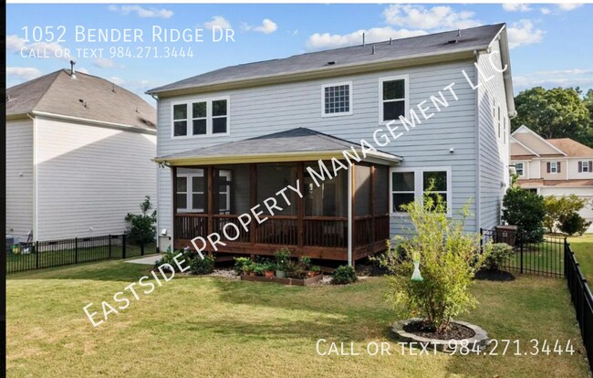 Foto del edificio - 1052 Bender Ridge Dr