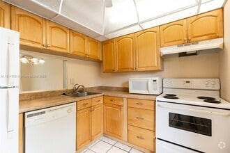 Building Photo - 5830 NW 64th Ave