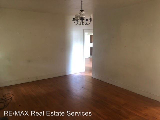 Building Photo - 2 br, 1 bath House - 647 Kirby Place