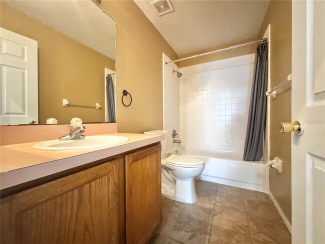 Building Photo - 305 Sterling Lake Dr