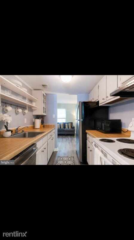 Building Photo - 4 br, 3 bath Townhome - 9065 Lambskin Ln