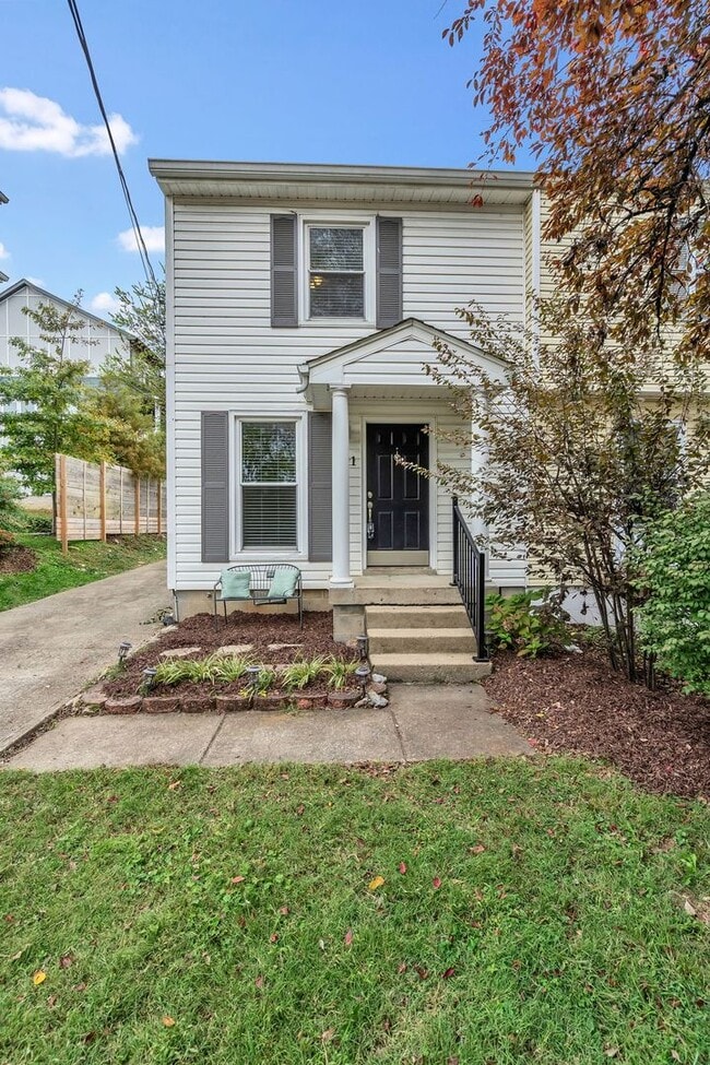 Photo - Charlotte Park Charm Townhome
