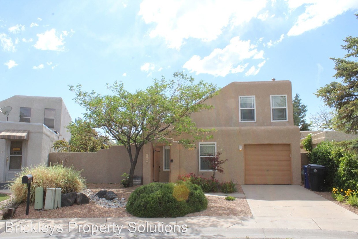 Foto principal - 4909 Oso Grande Ct NE