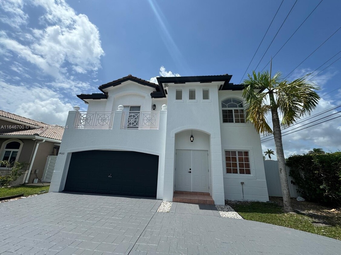 Primary Photo - 14660 SW 176th Terr