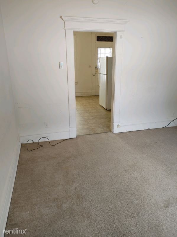Building Photo - 2 br, 1 bath Townhome - 1566 Worthington St.