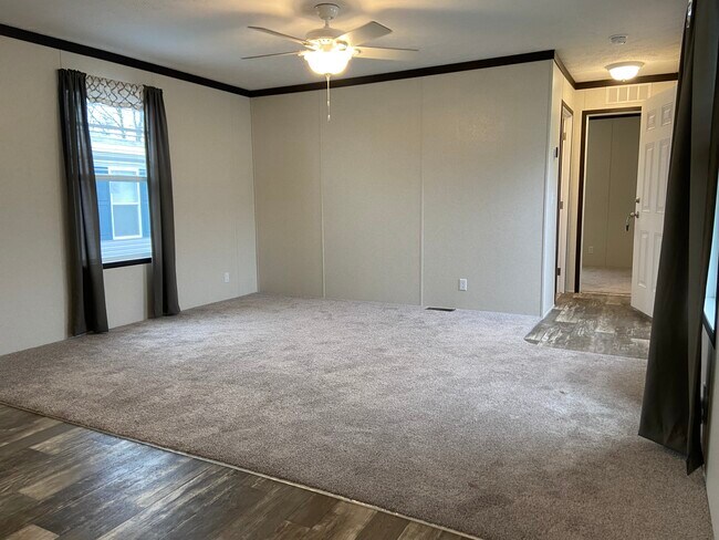 Foto del edificio - 200 Birch