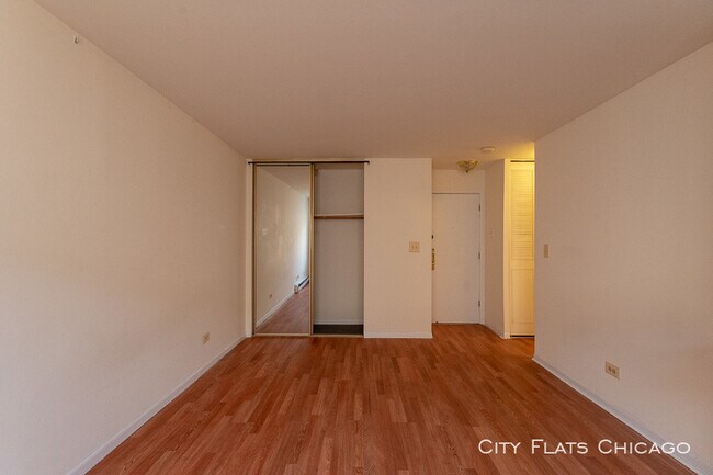 Foto del edificio - 663 W Grace St