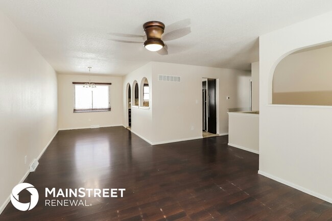 Foto del edificio - 19904 E 14th St N