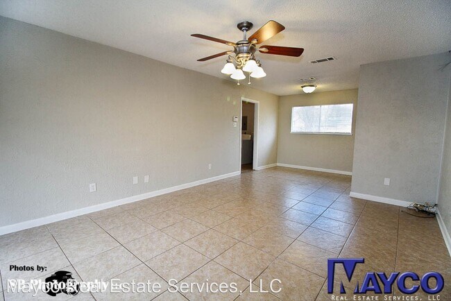 Building Photo - 3 br, 1 bath House - 3227 Gay Blvd.