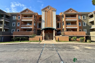 Building Photo - 401 S Norfolk St